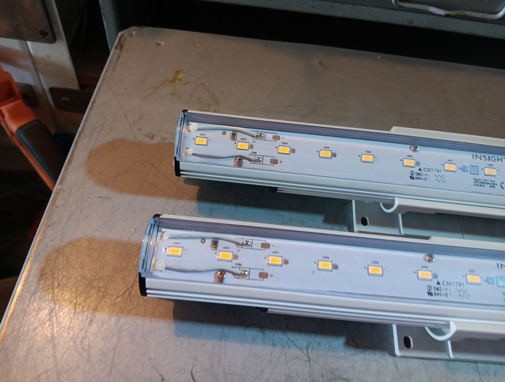 2 Insight pilot cove minis