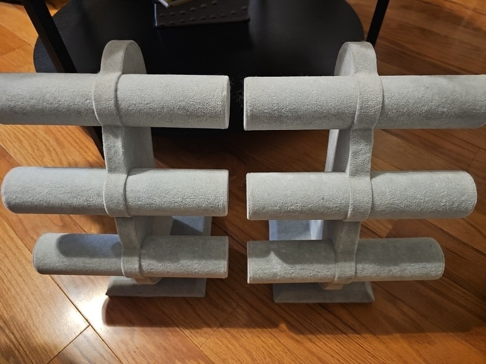 Set Of 2 Triple Round T-Bar Jewelry Displays 14”x 12” Watches  Bracelets Holder