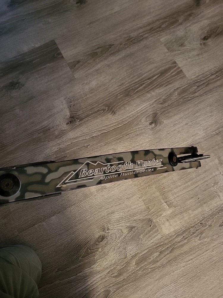 Beartooth Hunter Alpine Series Compound Bow