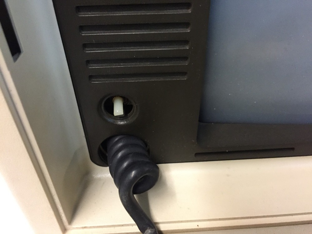 Vintage Compaq Plus Portable Computer Model 101709 - Powers On Untested w/ Bag