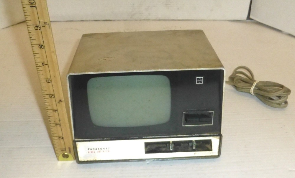 Vintage Panasonic TW-106AT Video Intercom HAS COSMETIC FLAWS & UNTESTED READ