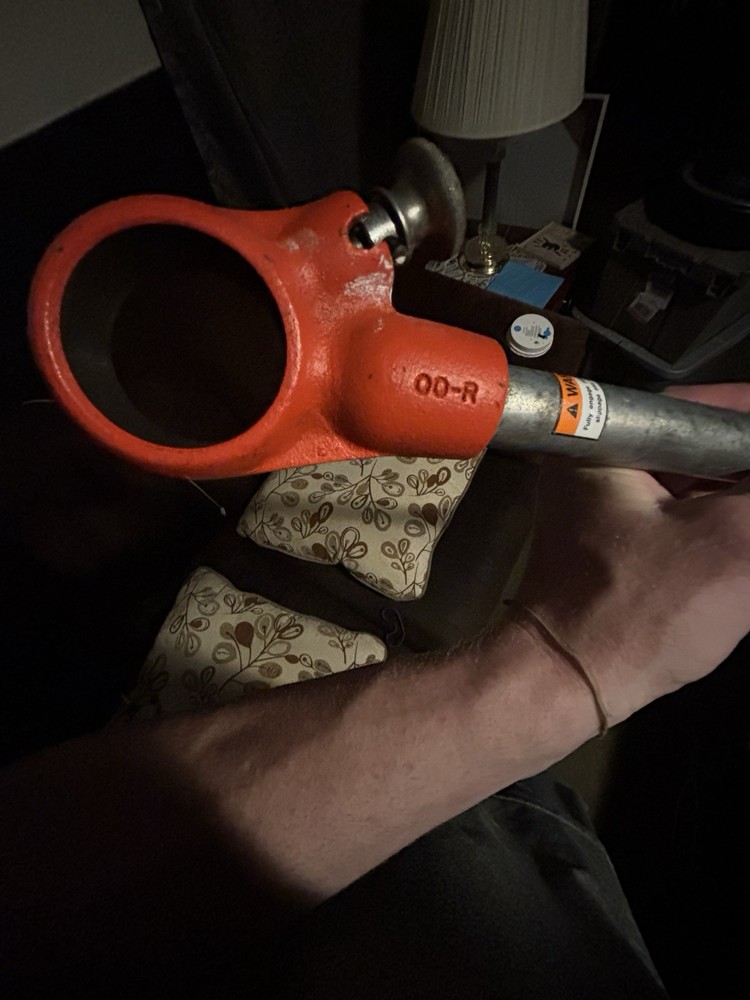 RIDGID 11-R PIPE THREADER RATHET AND HANDLE