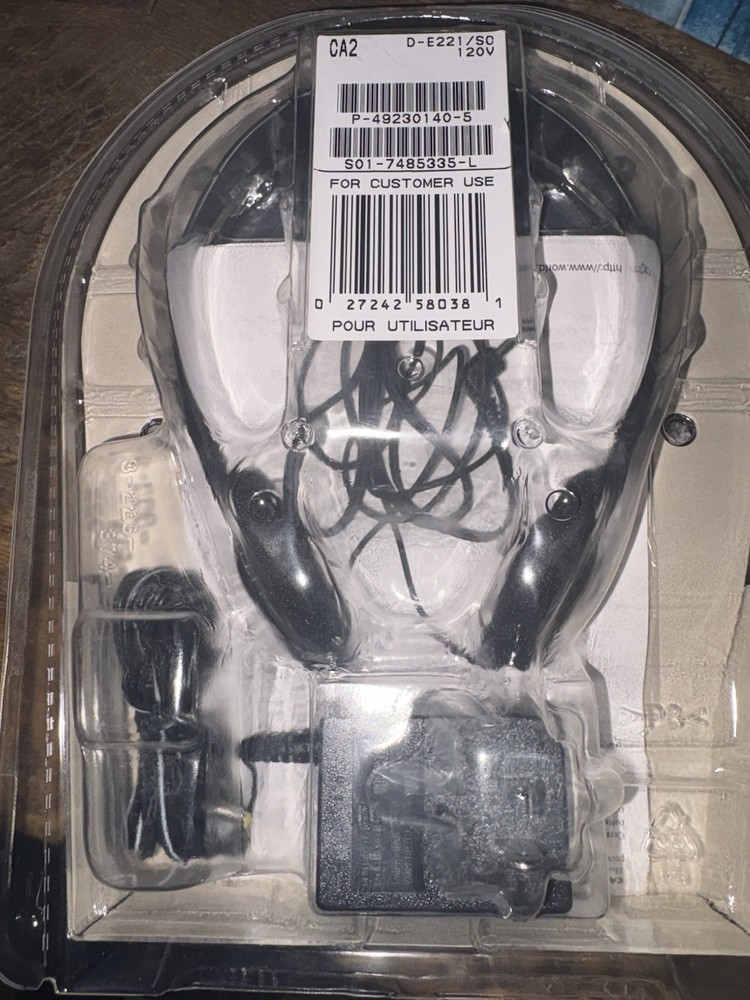 Sony Walkman ESP MAX model D-E221 With Case New Sealed