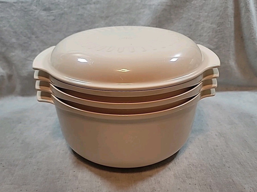 Tupperware Microwave Stack Cooker 4 Piece Set Lid Strainer 3 & 1.75 Quart Almond