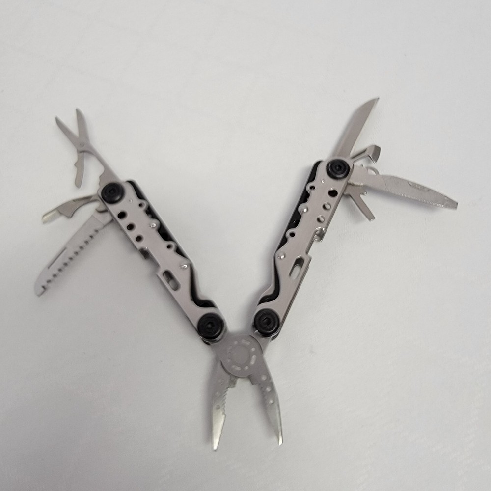 JAKEMY JM-PJ1010 Multi-Tool w/ case