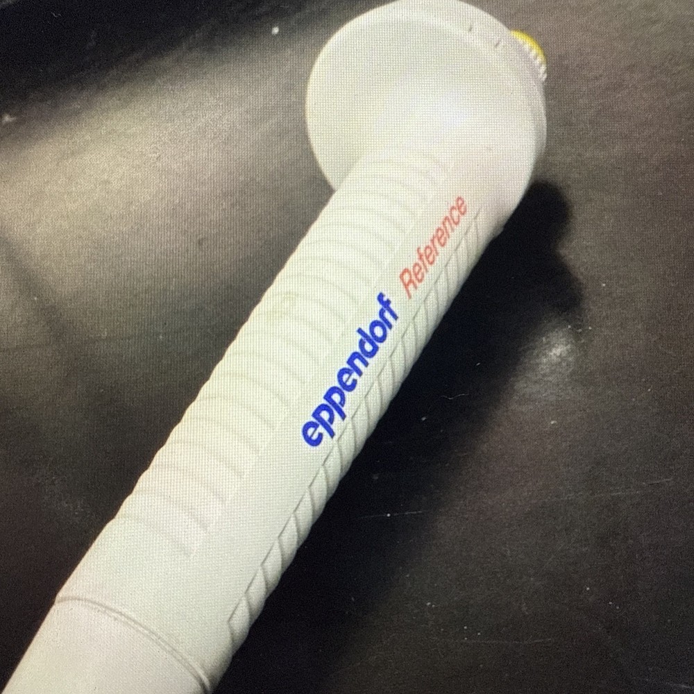 Eppendorf Reference Variable Pipette 100 uL