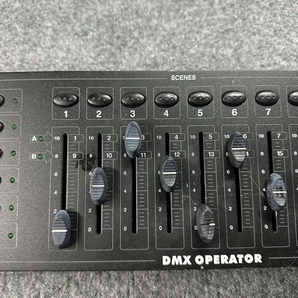 Elation DMX Programmer Channel Tabletop Lighting Controller OPERATOR 192 Untestd
