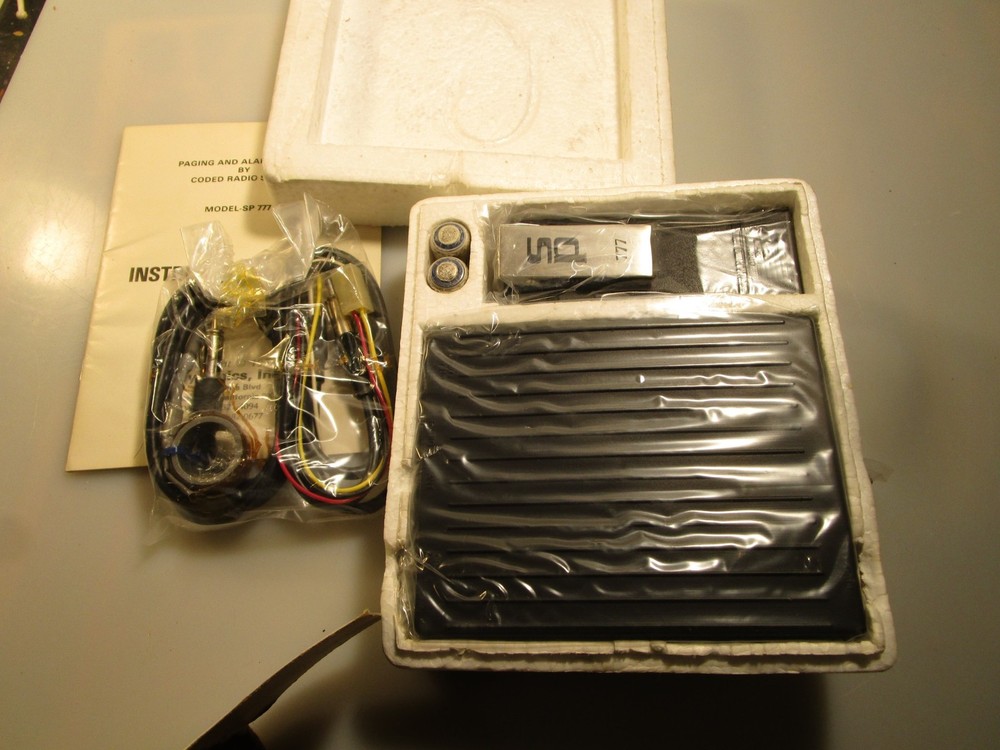 Vintage Keytronics SP-777 Transmitter & Receiver 1977 Home Car Alarm Paging Syst
