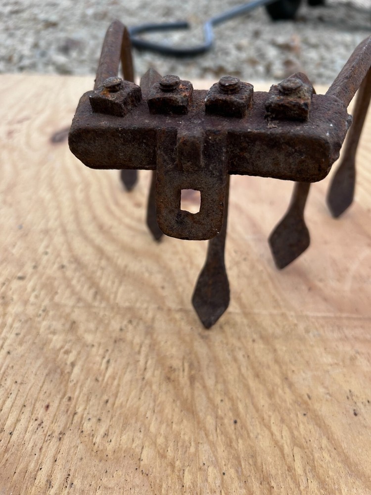 Cultivator Rake Head 5 THINES Rusty Rustic no handle Original Vintage Primitive