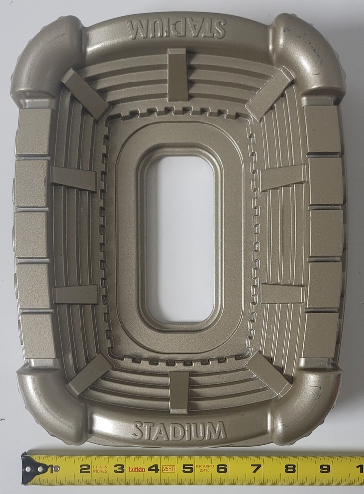 Nordic Ware Stadium Cake Pan
