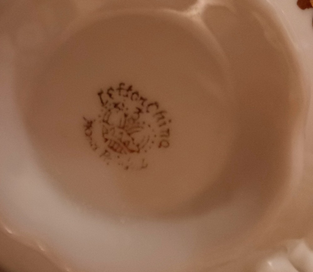 Lefton Luncheon Plate Tea Cup Shell Shape Wheat Pattern Porcelain 4 Sets