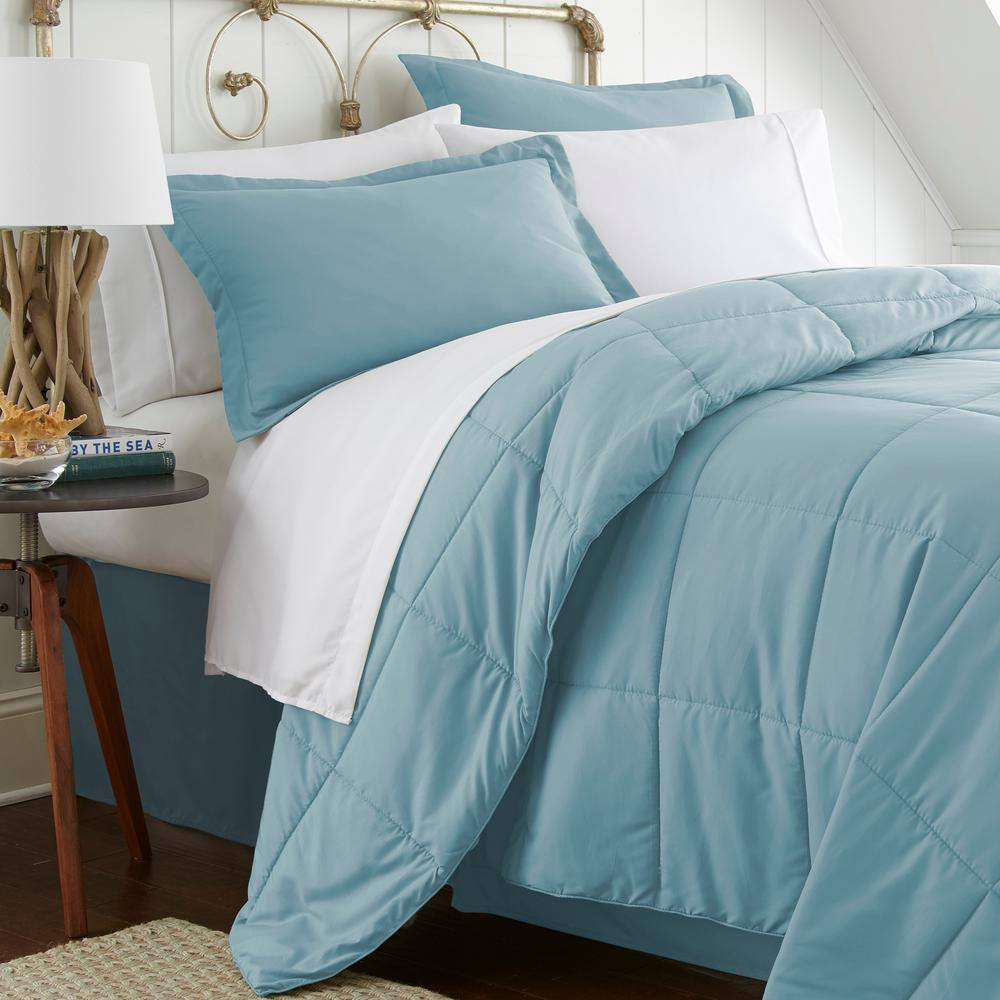 Performance 8-Piece Aqua California King Comforter Set
