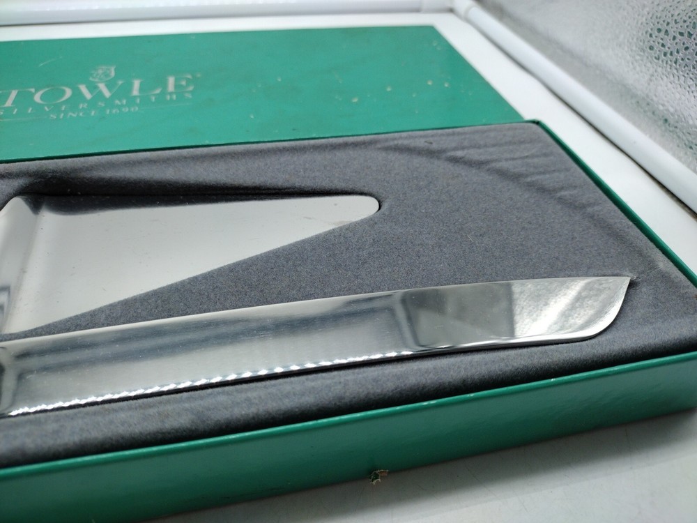 Towle Silversmiths Wedding Cake Server 2pc set Stainless Steel