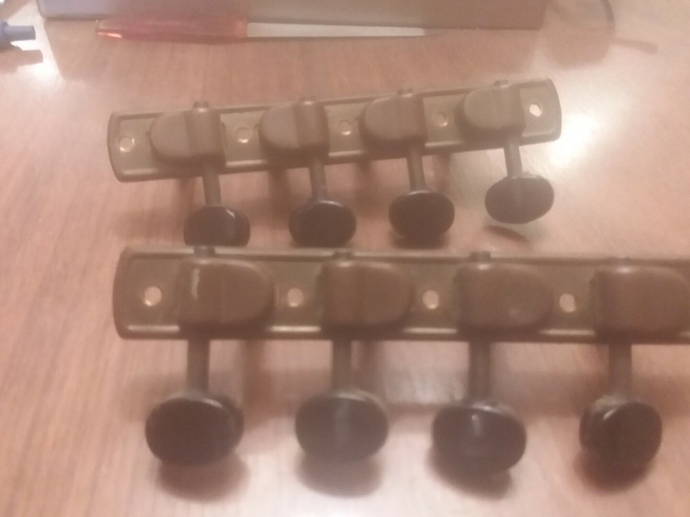 Vintage Closed Back Mandolin Tuners