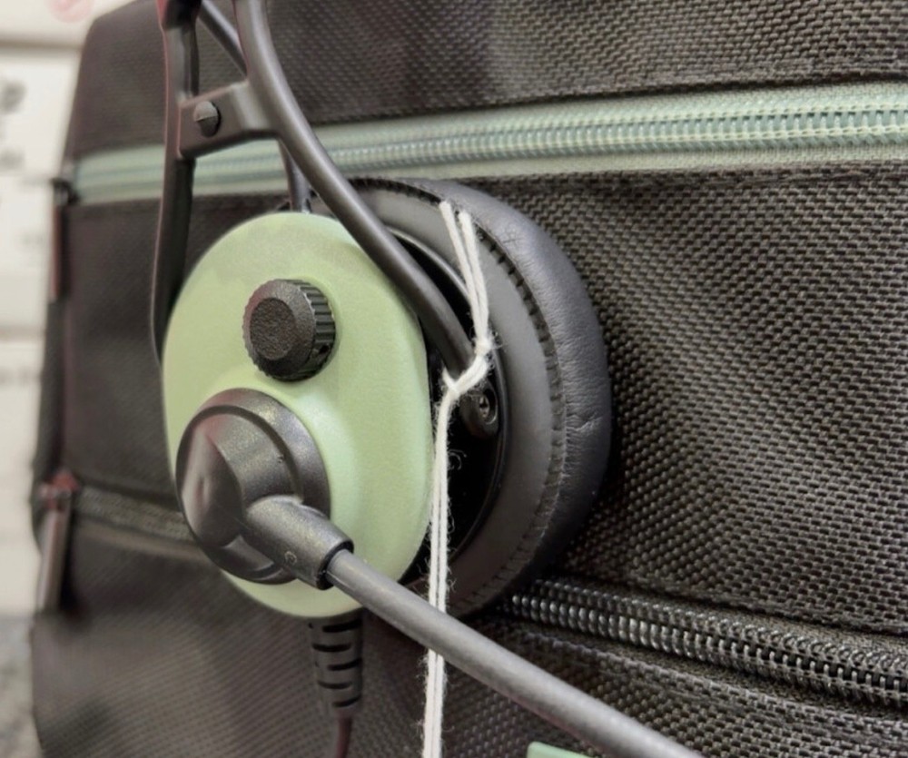 NEW David Clark DC PRO-2 Passive Aviation Headset-Mic