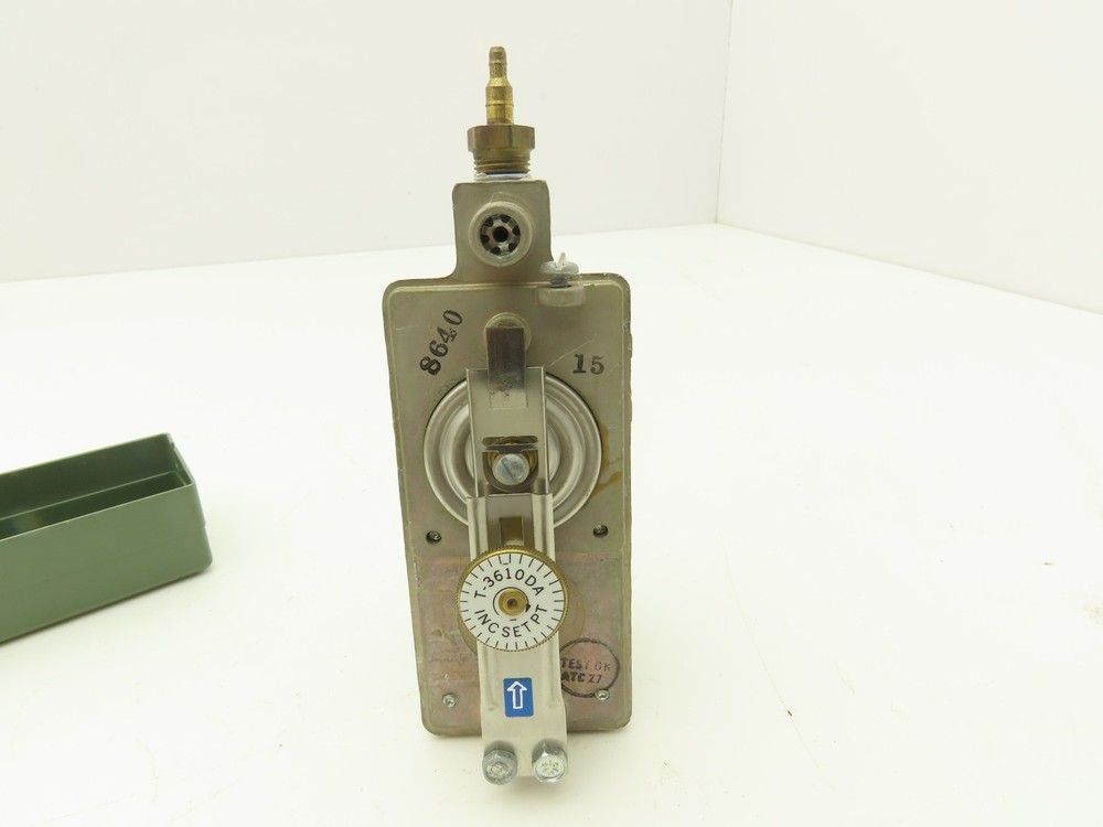 Johnson Controls T-3610-1002 Pneumatic Low Limit Controller 18" Element