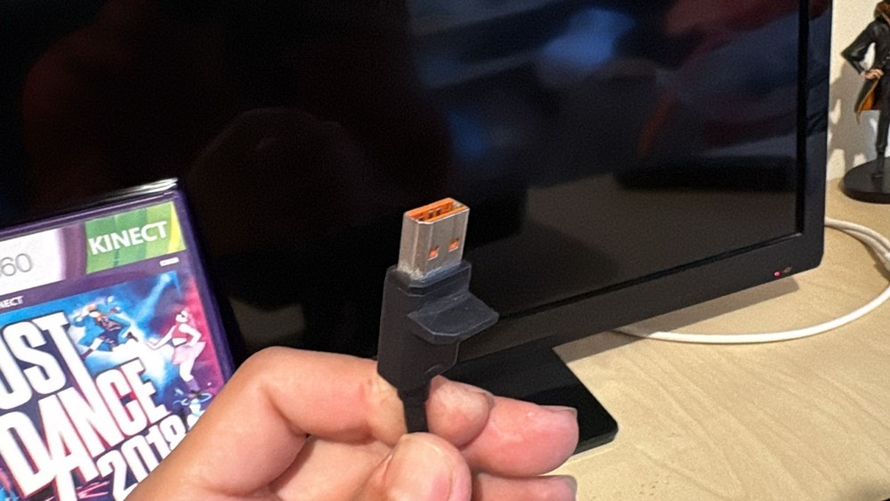 Official Microsoft Xbox 360 Kinect Motion Sensor Bar + Just Dance 2018