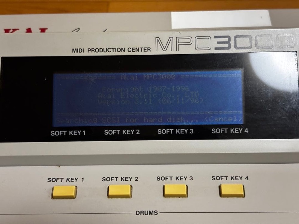 AKAI MPC3000 Sampler Drum Machine Tested Working From Japan