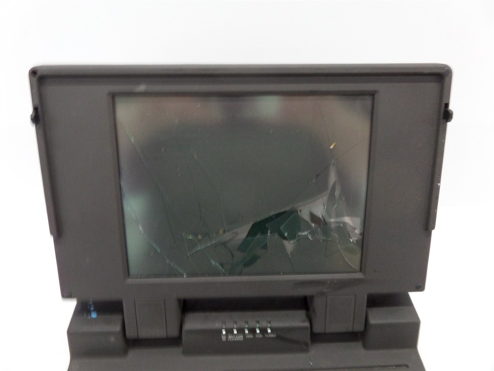 Vintage Dataworld PB9350 Laptop Computer - Broken Screen