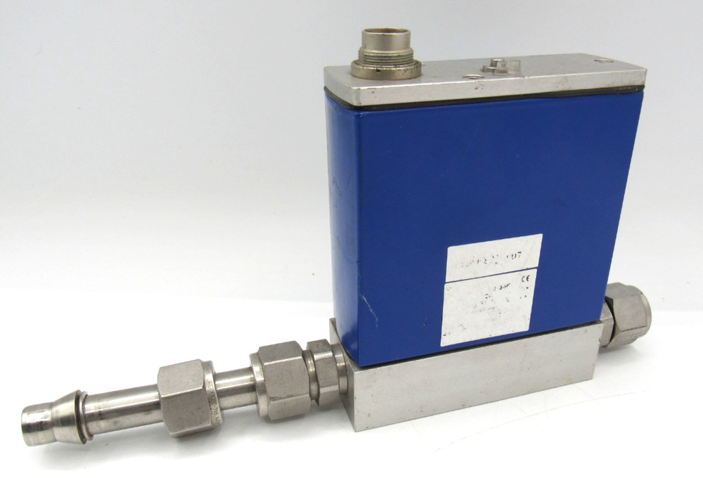 Bronkhorst M+W Instruments Mass-Stream Mass Flow Meter/Controller