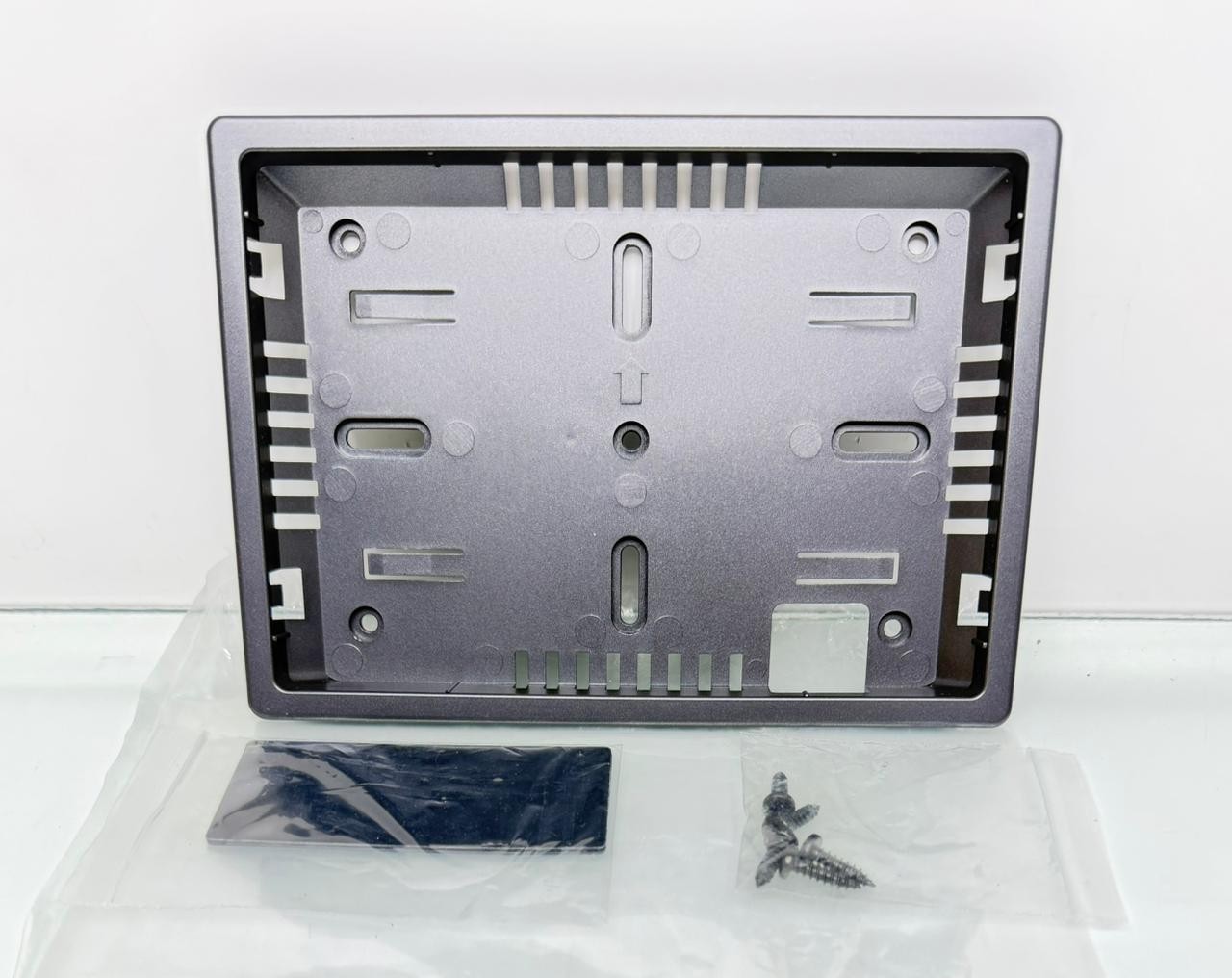ORIGINAL ALPINE TME-M680 TME-M780 MONITOR HOUSING