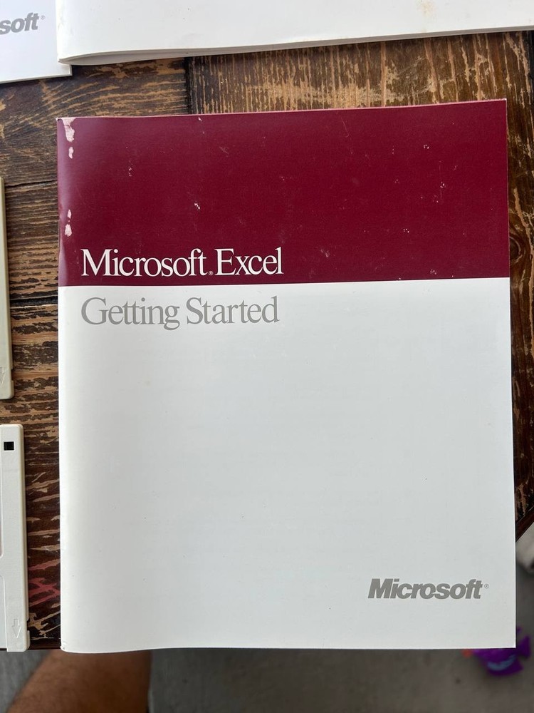 Vintage Microsoft Excel Macintosh Software 6-Disk Set Manuals Sampler