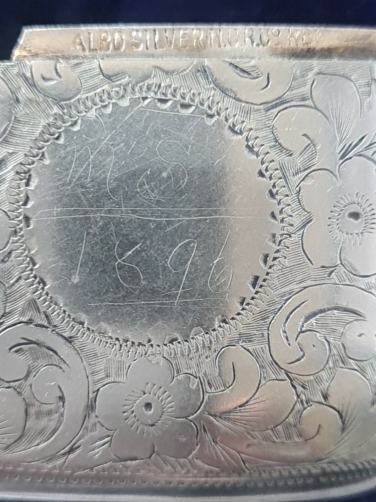 Antique Alba silver vesta case