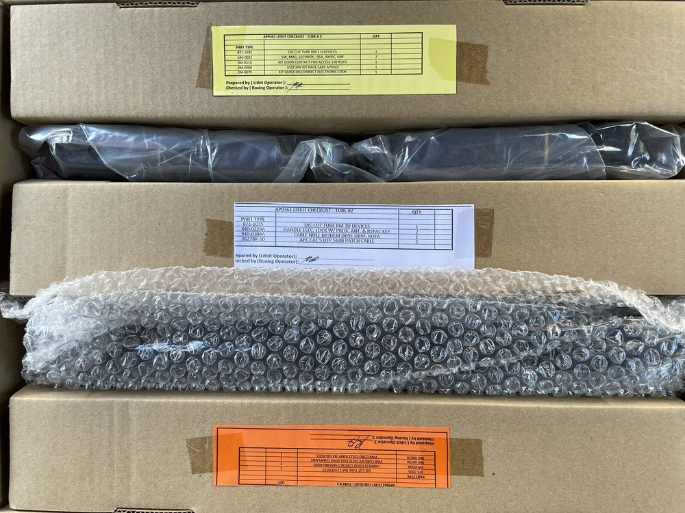 APC AP 9361 NETBOTZ RACK PX-HID