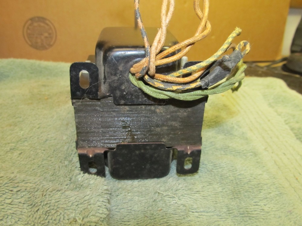 Vintage 710-4104 596906 Transformer