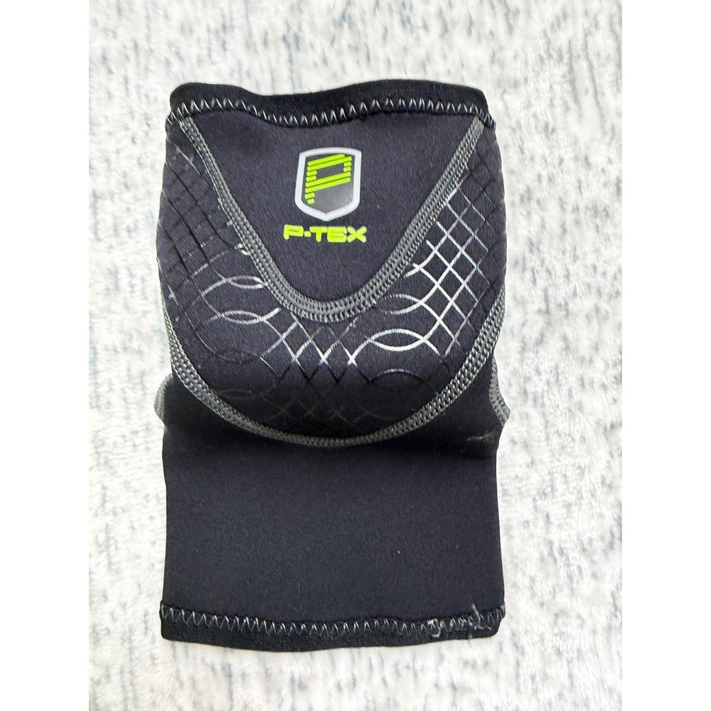 P-TEX PRO Elbow Sleeve Medium Black Kinetic Panel Thermal Compression P-TEXE200