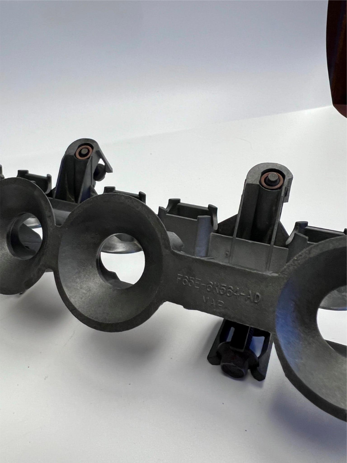 OEM 01-03 Ford Lifter Retainers Pair F65E-6K564-AD New!