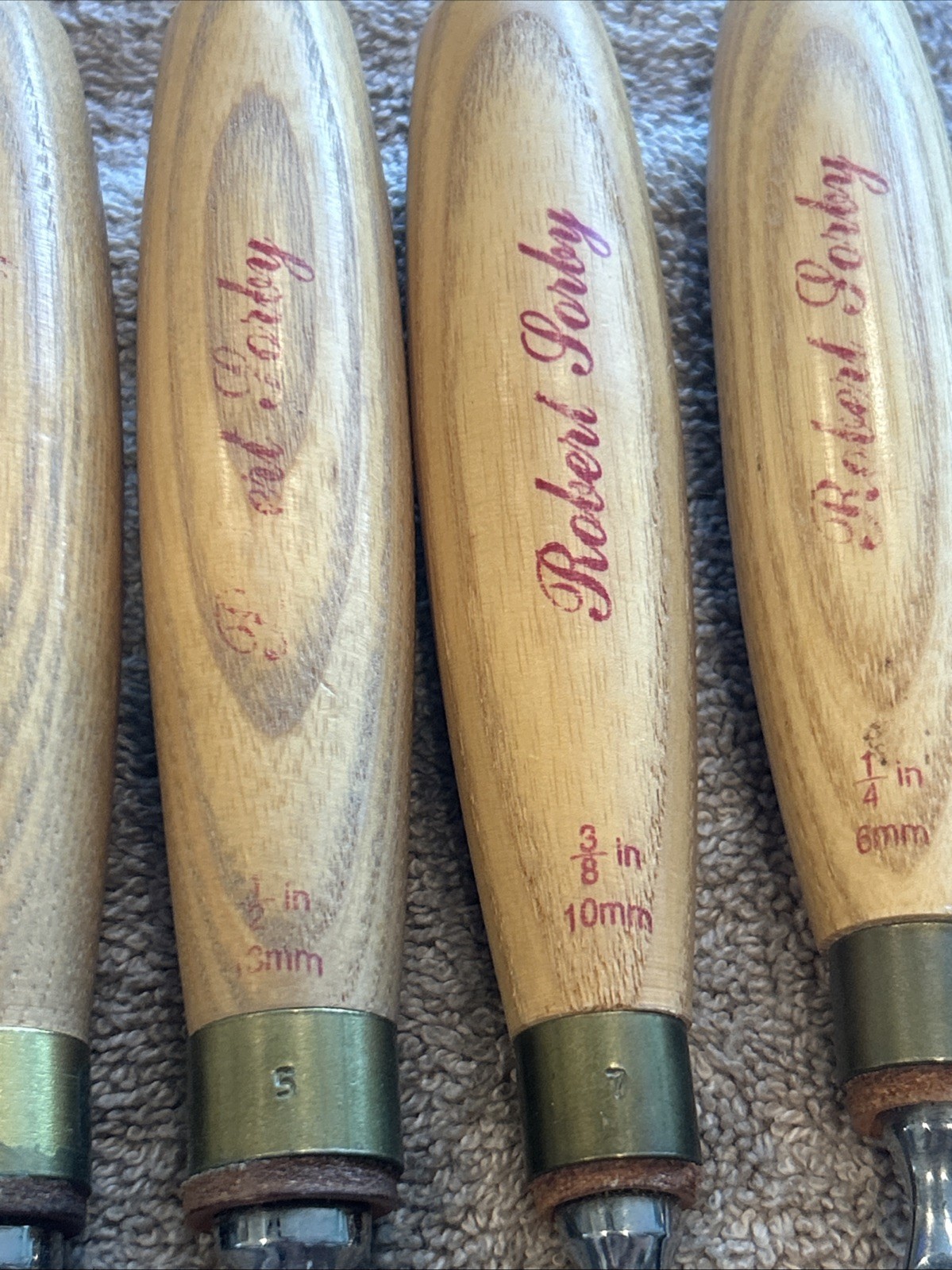 Robert Sorby carving gouges set of 4 with V tool, used