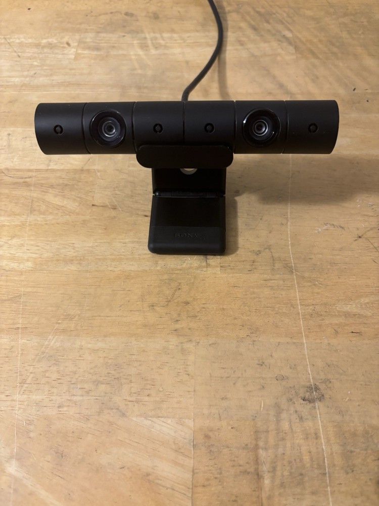 PS4 Camera Motion Sensor VR and playstation move controllers, free game