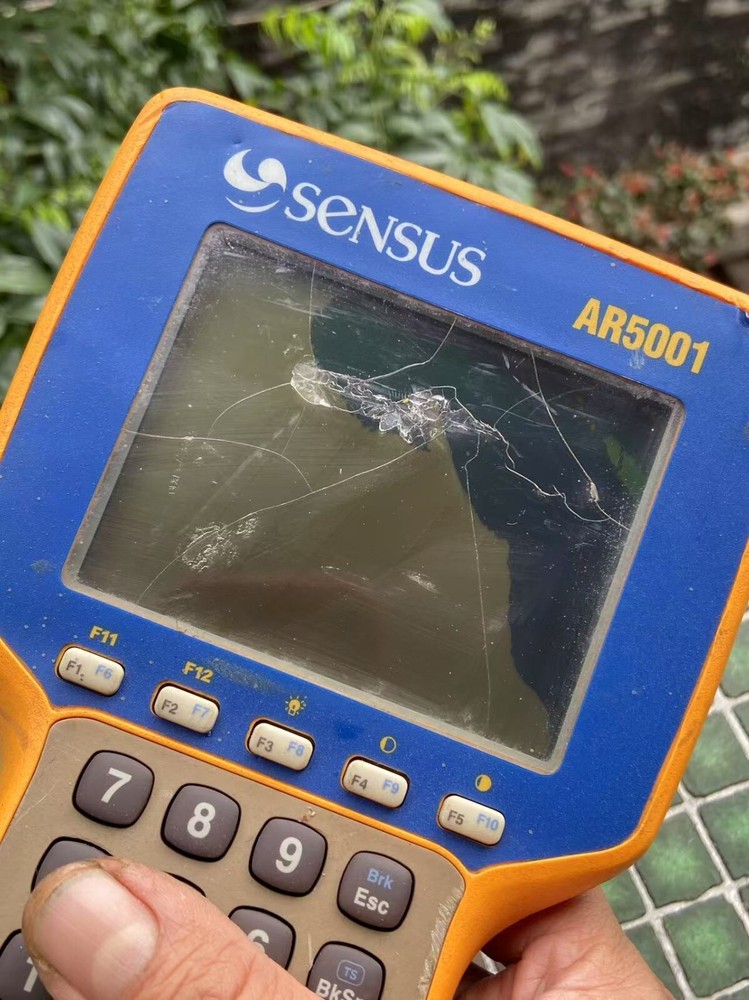 LCD Damage Sensus Meetering Systems AR5001 Field Data Collector