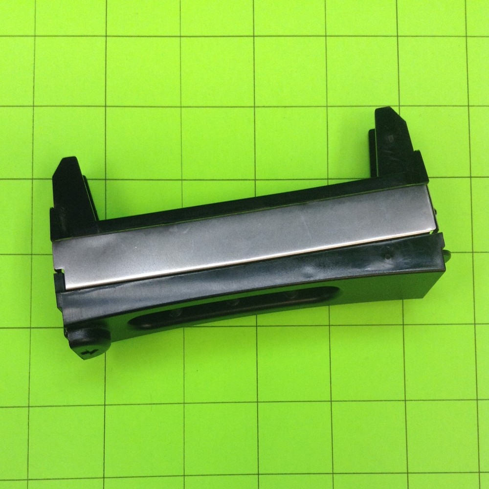 Dell Poweredge 2970 Computer Server Empty Drive Slot Insert Part