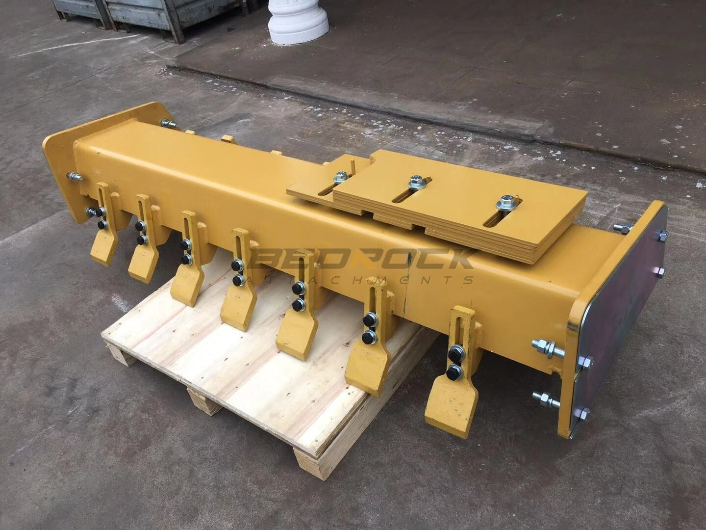 PAD FOOT SHELL BUMPER FITS CAT CS64/CS74 ROLLER