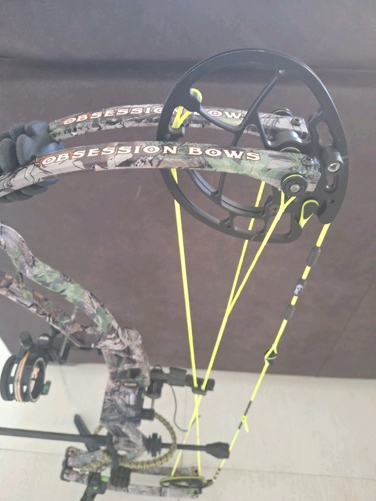 Obsession Turmoil '33. '70.RH.New strings. QAD. Stabilizer. sight.