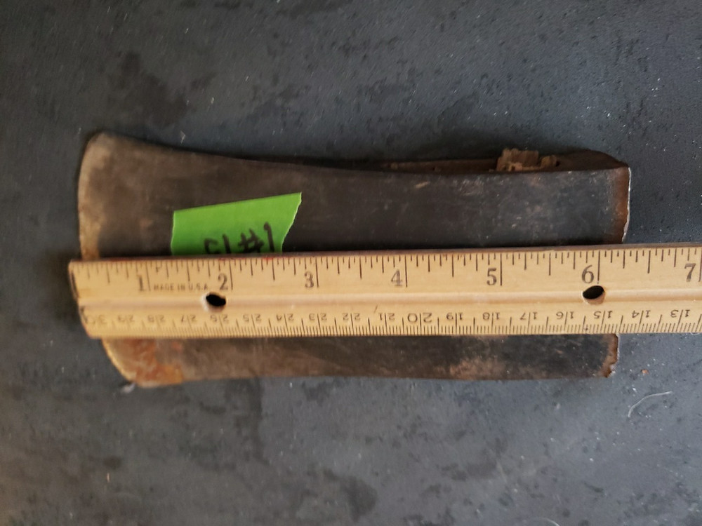 VINTAGE COLLINS 2 lb. AXE HEAD HATCHET