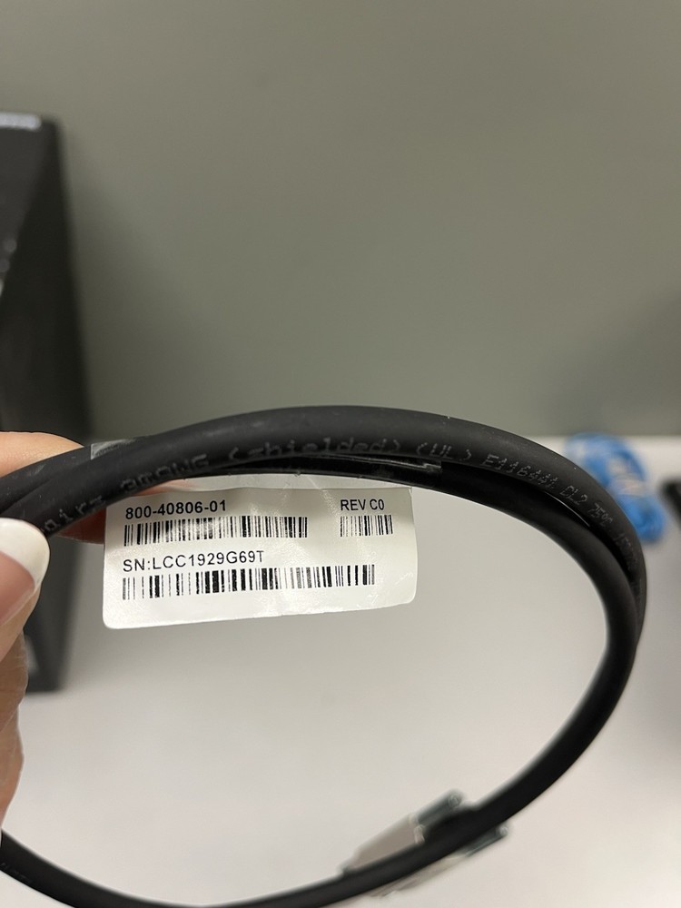 Cisco STACK-T2-1M V01 1 Meter Stacking Cable 800-40806-01