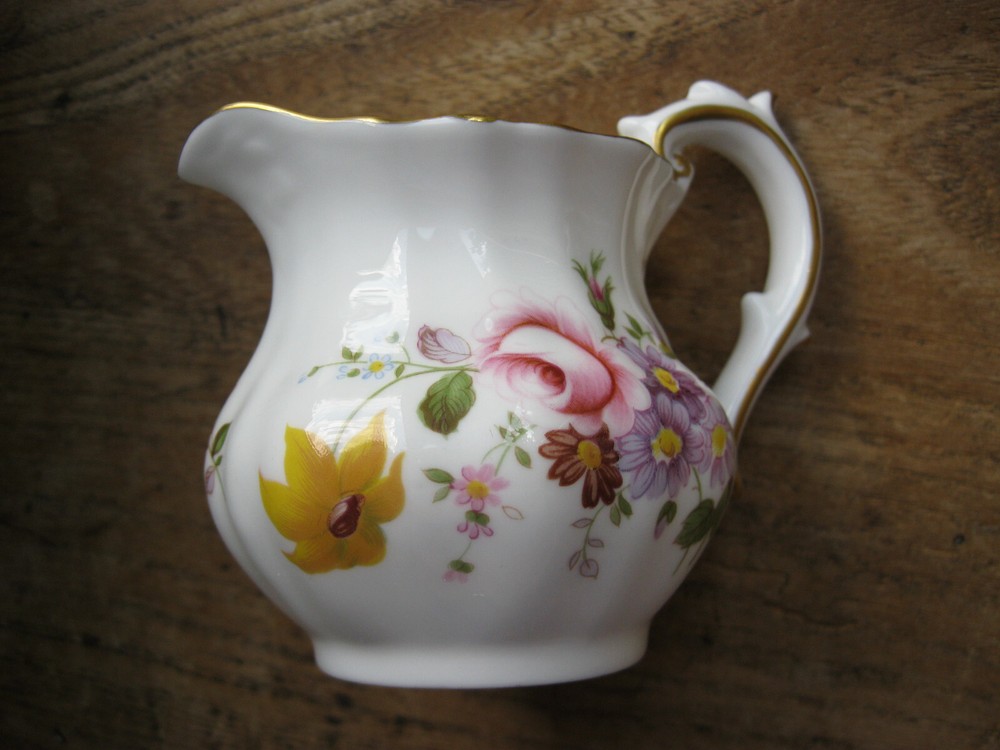 Crown Derby assortment including Derby Posies, mostly second quality