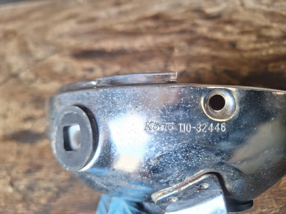 Suzuki GS 500 E - Headlamp Front Headlight Surround Shell Housing