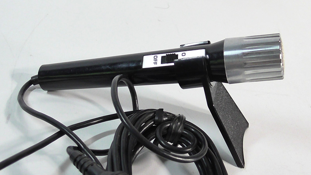 VINTAGE MICROPHONE WITH 5 PIN CONNECTOR + STAND