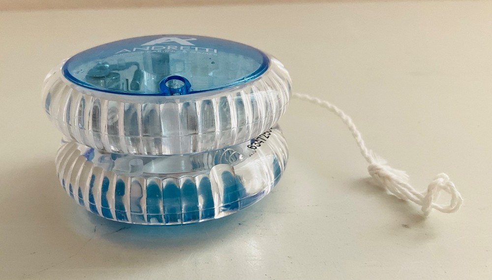 NEW Transparent Translucent Responsive Light-Up Yo-Yo