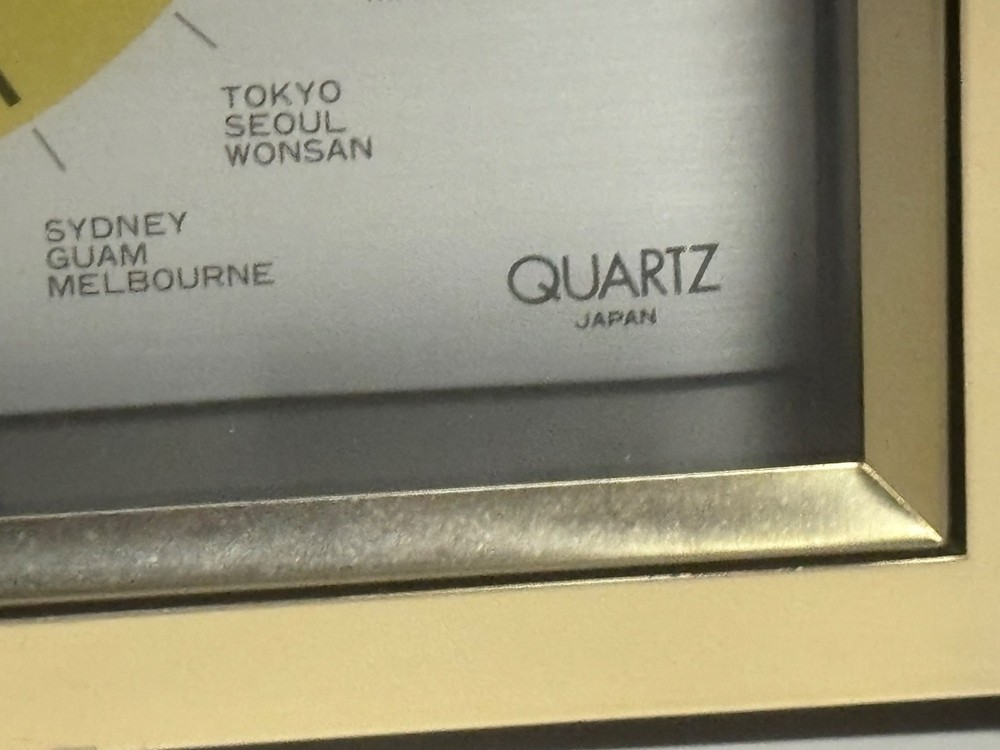 Linden Quartz World Time Clock