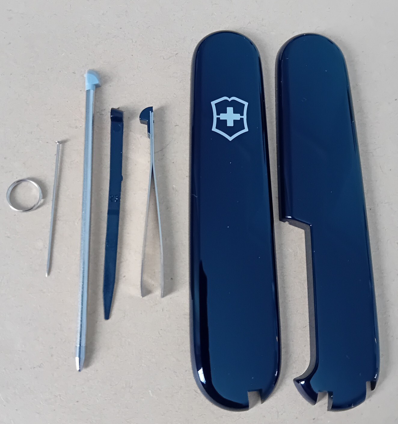 Victorinox 91mm Various Colour scales + Black toolset ##
