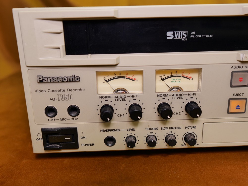 Panasonic AG-7350 Video Cassette Recorder