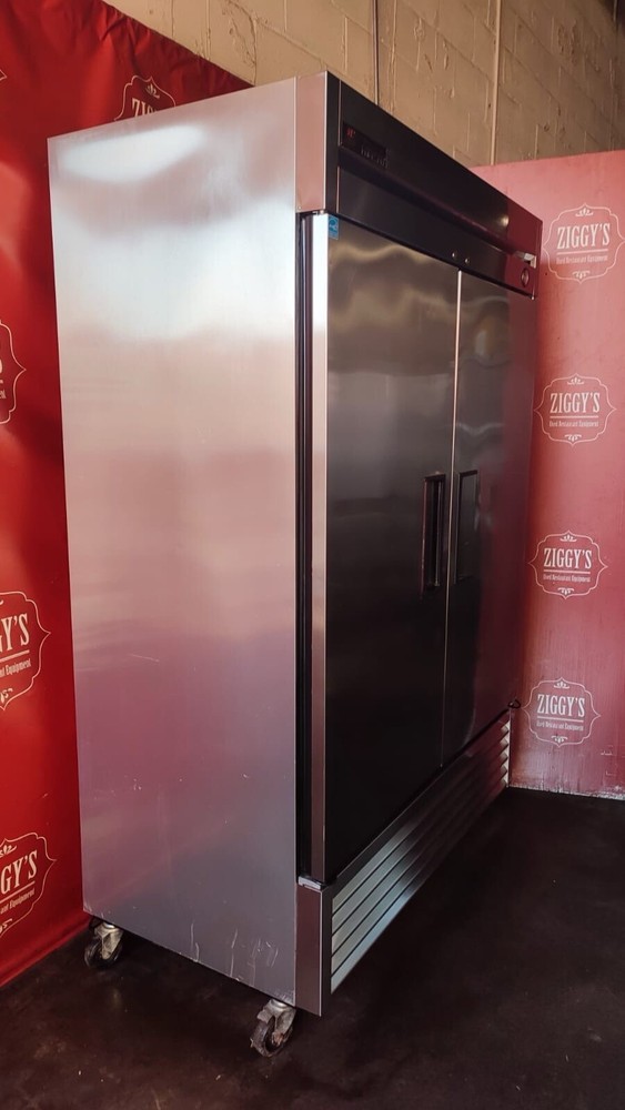 54” True Stainless Dumbledore freezer