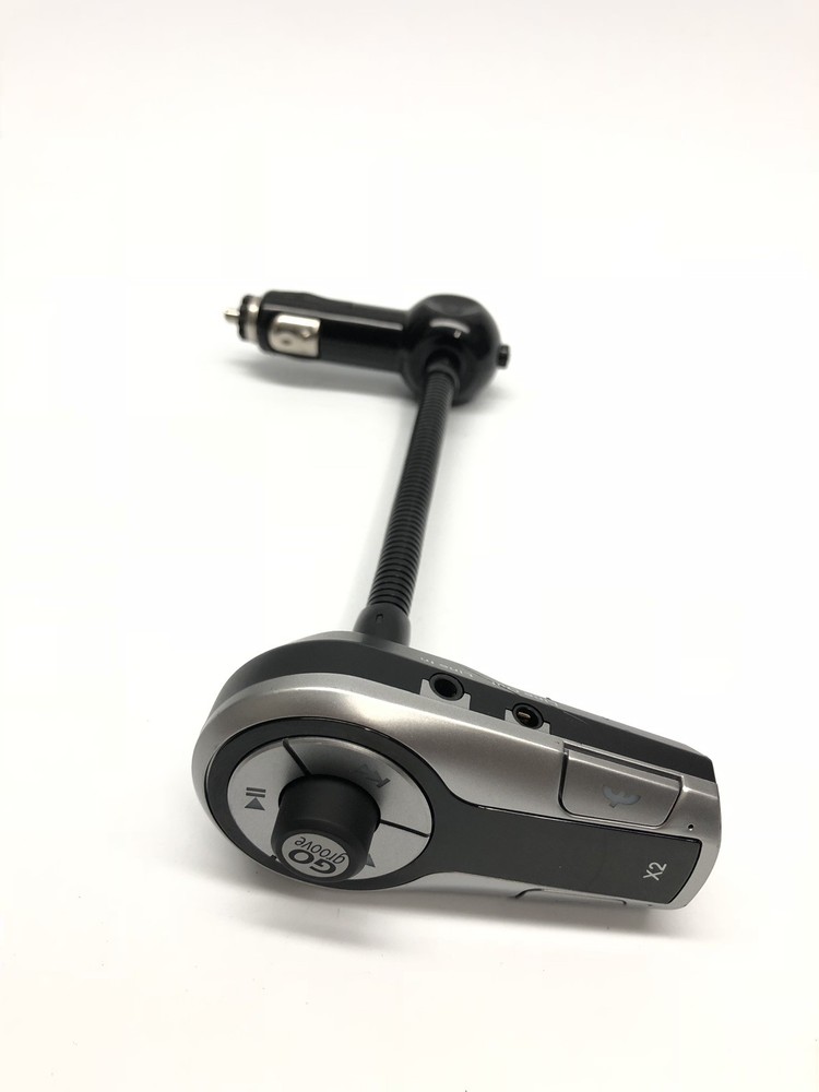 GOGROOVE FLEXSMART X2 BLUETOOTH IN CAR FM TRANSMITTER W/USB Charger.