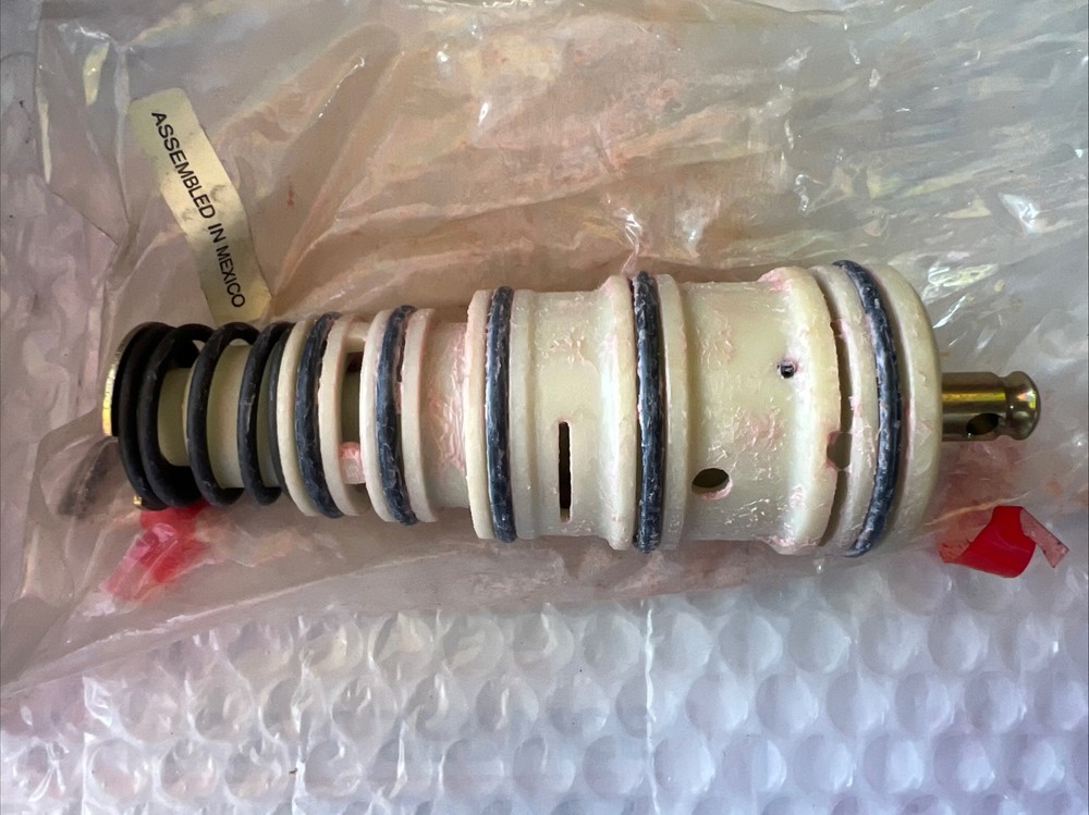 Bendix 101569 Tractor Protection Valve