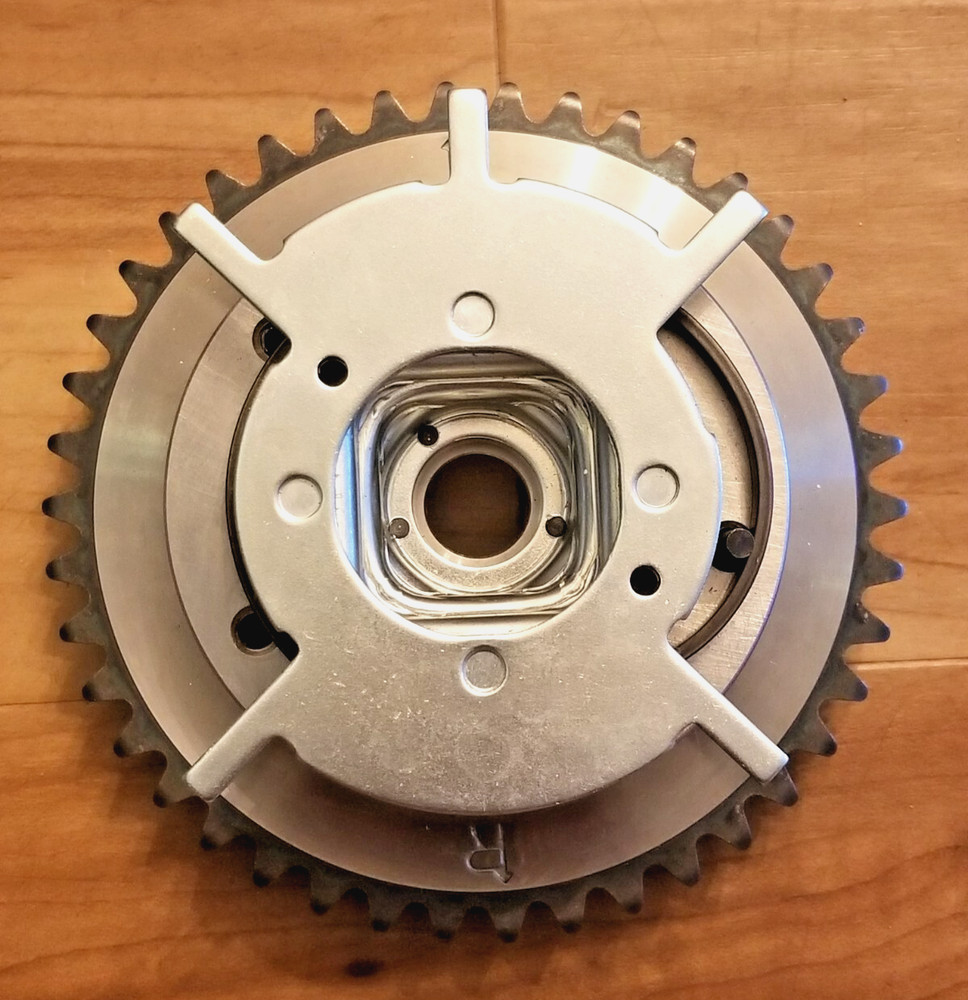 APDTY 028361 Engine Variable Valve Timing Sprocket